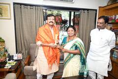 Sushma Andhare Meets Sanjay Raut : फडणवीसांना वर्कलोड, गृहमंत्रीपद झेपत नाही; राऊतांच्या भेटीनंतर सुषमा अंधारे बरसल्या, सोमय्यांवरही हल्लाबोल