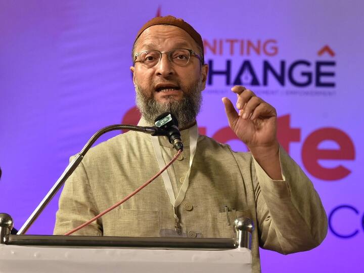 सुप्रीम कोर्ट ने रद्द की ओवैसी पर हमला करने वालों की जमानत, एक हफ्ते में सरेंडर करने का दिया आदेश Supreme Court canceled the bail of those who attacked Asaduddin Owaisi directed to surrender in a week ANN सुप्रीम कोर्ट ने रद्द की ओवैसी पर हमला करने वालों की जमानत, एक हफ्ते में सरेंडर करने का दिया आदेश