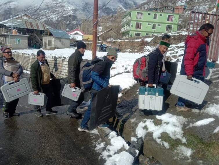 Himachal Pradesh Polls: 37.19% Turnout Recorded Till 1 PM Himachal Pradesh Polls: 37.19% Turnout Recorded Till 1 PM