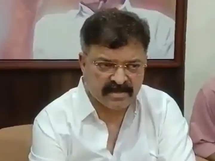 ncp Jitendra Awhad s explanation in Thane Viviana beating case is and Har Har Mahadev Marathi Movie Marathi news updates Jitendra Awhad: शिवरायांच्या बदनामीला विरोध केल्याने मला अटक, त्यामागे आम्ही काहीही करु शकतो ही मानसिकता: जितेंद्र आव्हाड