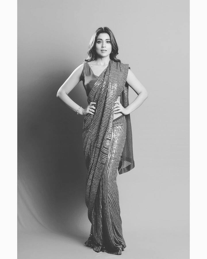 శ్రియా శరణ్ ఫోటోలు -Image Credit: Shriya Saran/Instagram