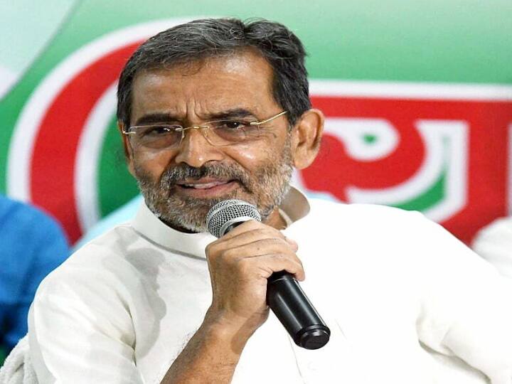 Upendra Kushwaha is in touch with NDA Will Cheat to Nitish Kumar in Grand Alliance Said Shravan Kumar Bihar Politics: एनडीए के संपर्क में हैं उपेंद्र कुशवाहा, महागठबंधन में होगा धोखा पार्ट-3, श्रवण कुमार का दावा