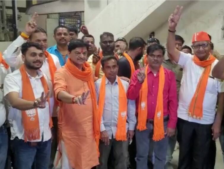 Aam Aadmi Party leaders joined BJP in Dabhoi Gujarat Election: આ જગ્યાએ આમ આદમી પાર્ટીમાં પડ્યું ગાબડું, જાણો કાર્યકરોએ કેમ છોડી પાર્ટી