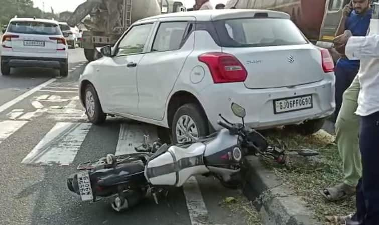 Triple accident on Karajan National Highway, one person died on the spot ACCIDENT: કરજણ નેશનલ હાઇવે પર ત્રિપલ અકસ્માત, એક વ્યક્તિનું ઘટના સ્થળે જ મોત