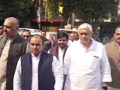 विधायक इरफान सोलंकी को बचाने की जद्दोजहद जारी, पुलिस कमिश्नर से मिला सपा का डेलिगेशन