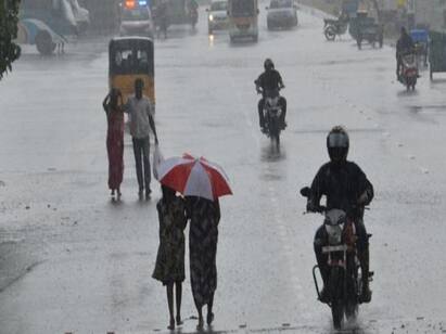 Thanjvaur collector declared public holiday due to rain இன்றும் தஞ்சை மாவட்டத்தில் தொடர்ந்து மழை... பள்ளி, கல்லூரிகளுக்கு விடுமுறை!