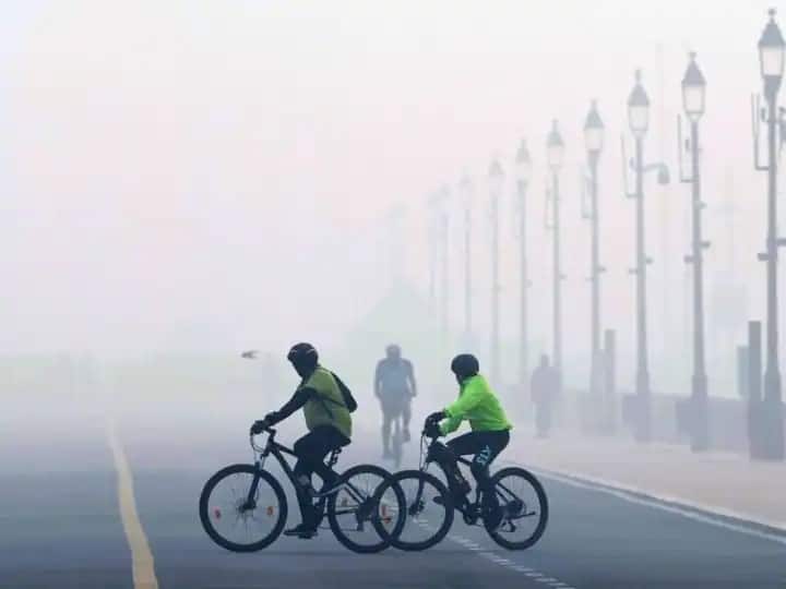 Delhi Weather Update: दिल्ली में अब भी सांस लेना मुश्किल, 'बहुत खराब' श्रेणी में वायु प्रदुषण, जहांगीरपुरी की हालात सबसे खराब Still breathing difficult in Delhi air pollution in 'very poor' category Jahangirpuri condition is worst Delhi Weather Update: दिल्ली में अब भी सांस लेना मुश्किल, 'बहुत खराब' श्रेणी में वायु प्रदुषण, जहांगीरपुरी की हालात सबसे खराब