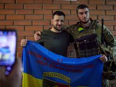 पुलिस अधिकारी की हुई वापसी, जल्द रौशन होगा शहर...रूसी सैनिकों के पीछे हटने के बाद खेरसॉन पर यूक्रेन का राज