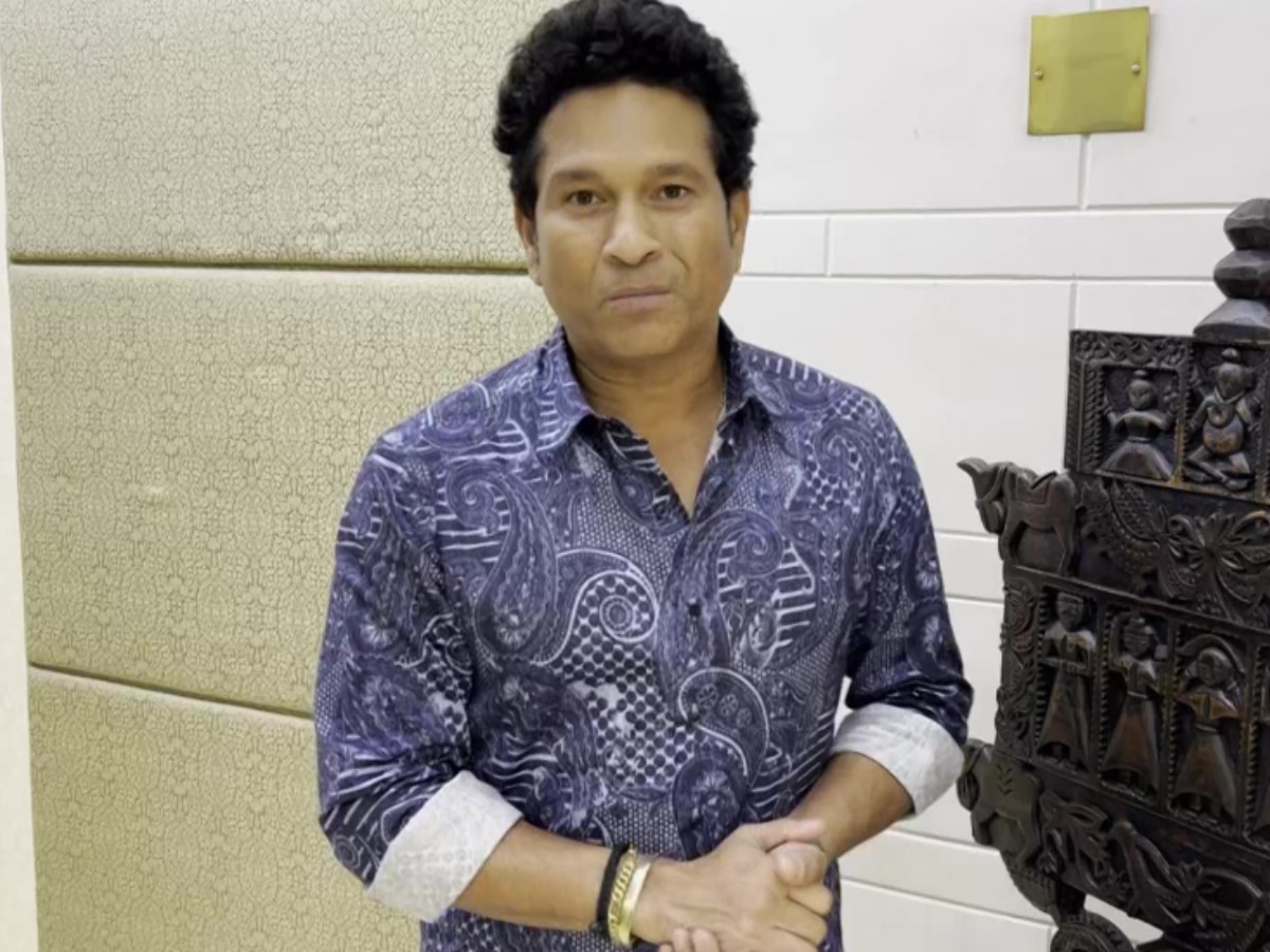 Sachin Tendulkar's debut song with Sonu Nigam is something you cannot miss  - IBTimes India