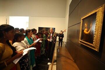 மாணவர்கள், குறிப்பெடுக்கும் காட்சி