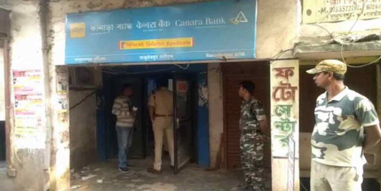 Murshidabad News ATM Bank Robbery in Samserganj Murshidabad News: গ্যাসকাটার দিয়ে মেশিন ভেঙে বড়সড় চুরি এটিএমে, সিসিটিভি ফুটেজ খতিয়ে দেখছে পুলিশ