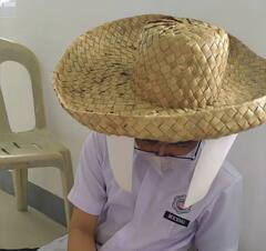 Viral Photos: ਕਾਂ, ਮੱਕੜੀ, ਭੂਤ... ਪਤਾ ਨਹੀਂ ਕੀ-ਕੀ ਬਣ ਕੇ ਪ੍ਰੀਖਿਆ ਦੇਣ ਆਏ ਬੱਚੇ, ਦੇਖੋ ਤਸਵੀਰਾਂ