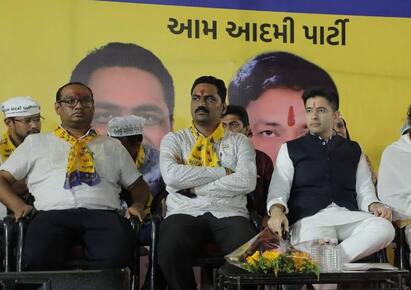 Gujarat Assembly Election 2022: Surat PAAS leaders joins BJP in presence of C R Paatil Gujarat Election 2022: સુરતમાં આમ આદમી પાર્ટીને લાગ્યો સૌથી મોટો ઝટકો, પાટીલે શું પાડ્યો મોટો ખેલ?