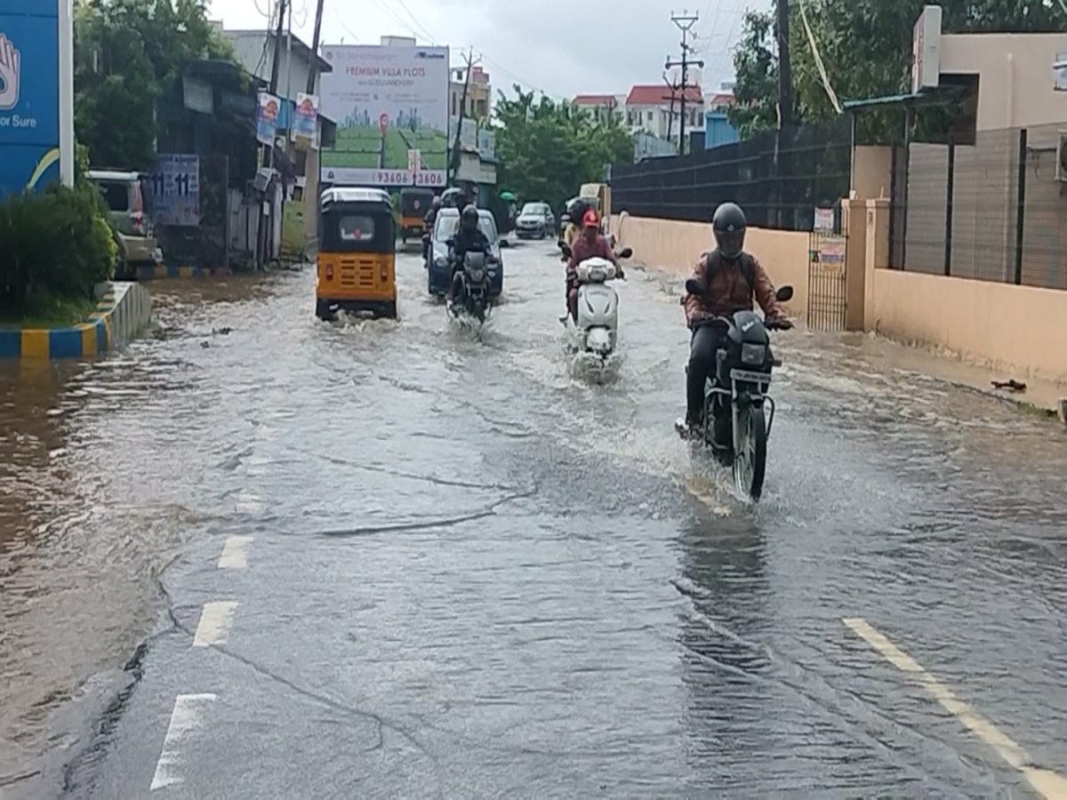 Heavy Rains Lash Tamil Nadu And Chengalpattu Rain Lfood Entered The ...