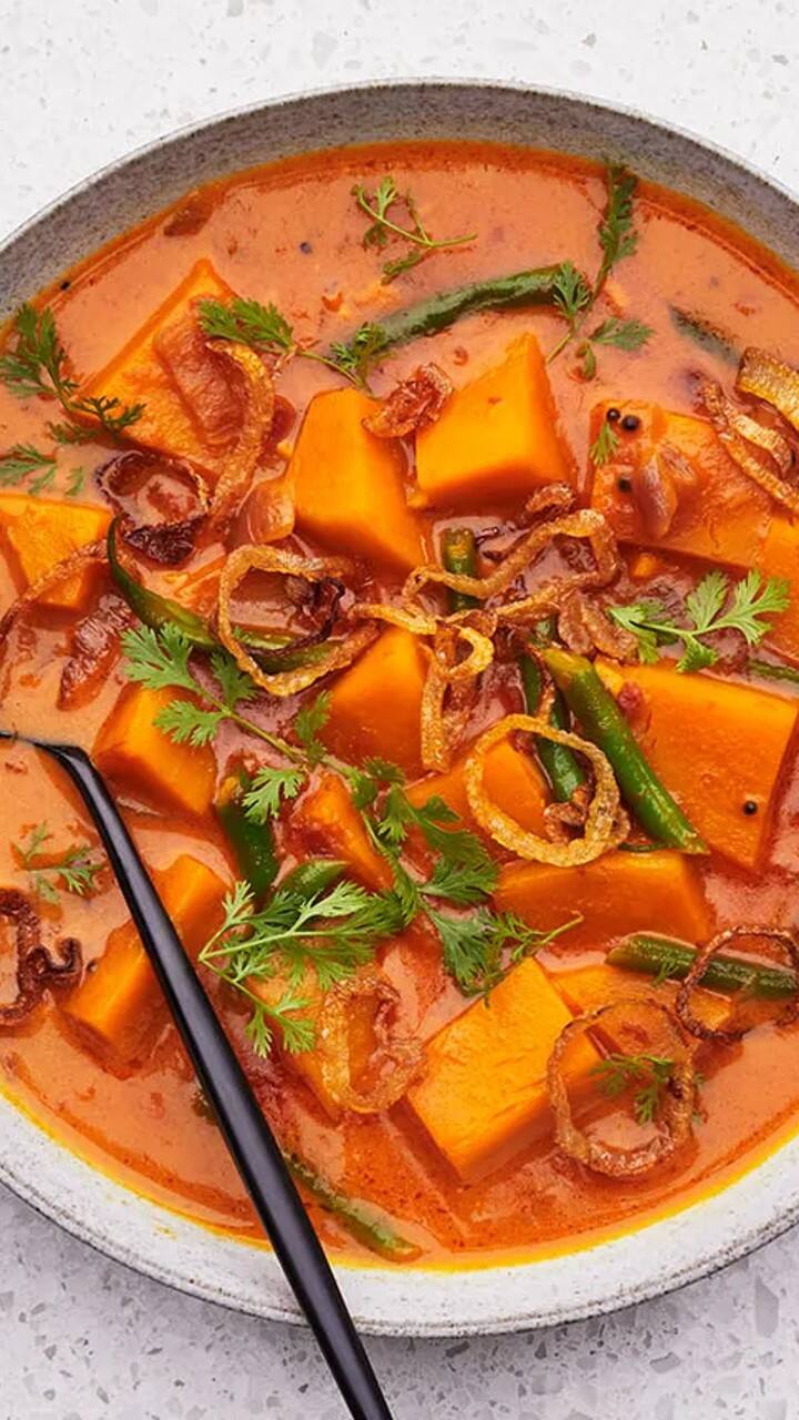 தேங்காய், பட்டர்நட் ஸ்குவாஷ் மற்றும் பச்சை பீன் ஸ்ட்யு