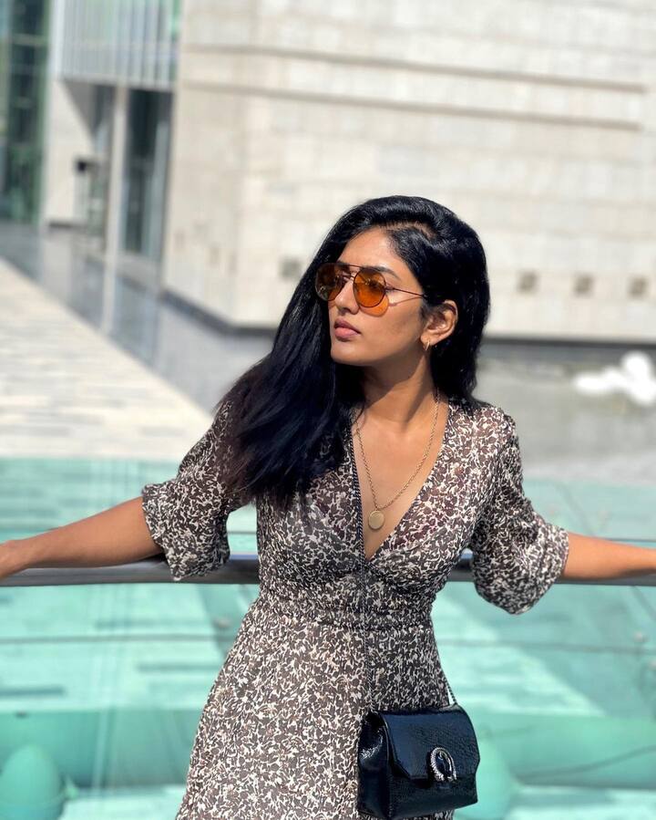 ఈషా లేటెస్ట్ ఫోటోలు.Photo Credit@Eesha Rebba/instagram