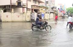 In Photos: ભારે વરસાદથી ચેન્નઈ જળબંબાકાર, હજુ પણ ભારે વરસાદની આગાહી
