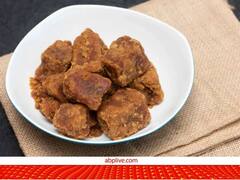 ये हैं वो चार तरीके, जिनसे एक मिनट में पता चल जाएगा गुड़ असली है या मिलावटी?