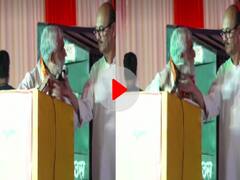 बक्सर में मंच पर फूटा केंद्रीय मंत्री का गुस्सा, माइक खराब होने पर वालंटियर को मारा धक्का, देखें वीडियो