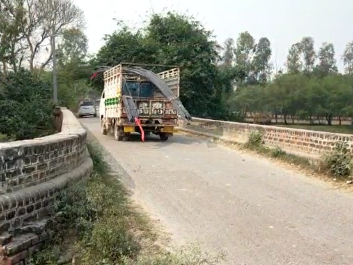 Raebareli: लापरवाही पड़ सकती है भारी! रायबरेली में असुरक्षित पाए गए दो पुलों से भारी वाहनों का प्रवेश जारी