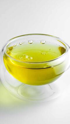 Green Tea : ग्रीन टी आरोग्यासाठी घातक की गुणकारी? वाचा सविस्तर माहिती