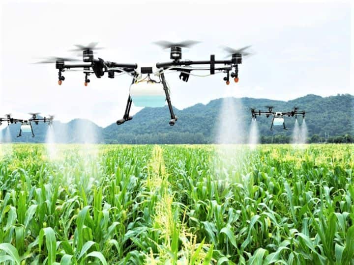 Subsidy On Drone Government Provides 50 Percent Subsidy for RS 5 Lakh to Farmers For Drone Subsidy on Drone: सरकार इस काम के लिए किसानों को दे रही ₹5 लाख की मदद, आप भी उठा सकते हैं फायदा