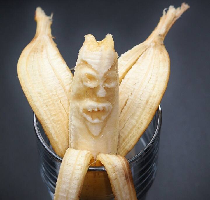 নিয়ম মেনে শরীরচর্চা (Exercise) করা থেকে ডায়েট মেনে খাবার খাওয়া। বিশেষজ্ঞরা জানাচ্ছেন, ওজন কমানোর আগে তার সম্পর্কে সঠিক ধারণা থাকা খুবই জরুরি।