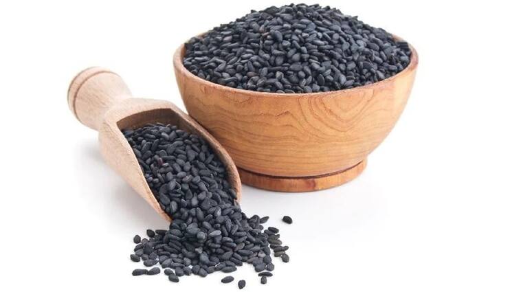 Health tips: હેલ્થ સંબંધિત આ 7 સમસ્યાને દૂર કરે છે કાળા તલ, ડાયટમાં જરૂર સામેલ કરો