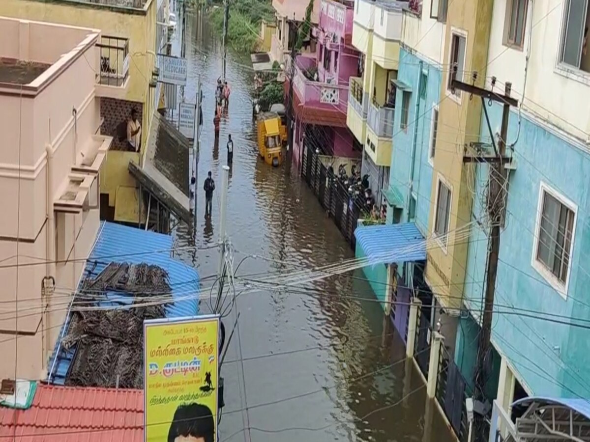 கனமழையால் ஸ்தம்பித்துப்போன மாங்காடு; மக்களின் இயல்பு வாழ்க்கை பாதிப்பு