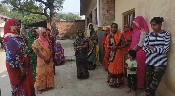 Raebareli: गांव वालों का आरोप- भीम आर्मी के 3 दर्जन दबंगों ने अचानक किया हमला, कई घायल, मौके पर पहुंची पुलिस