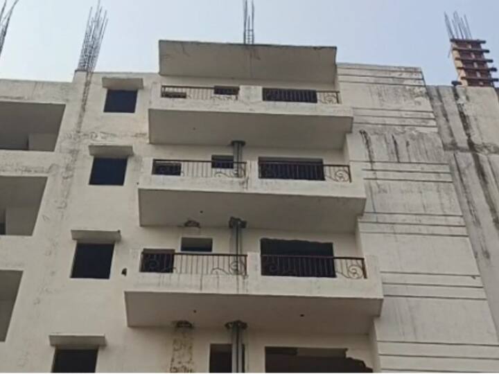 Lucknow News Preparations of Demolition 6 storey house in Hazratganj people protested ANN Lucknow News: हजरतगंज में आज से 6 मंजिला इमारत को गिराने का काम होगा शुरू, लोग कर रहे कड़ा विरोध