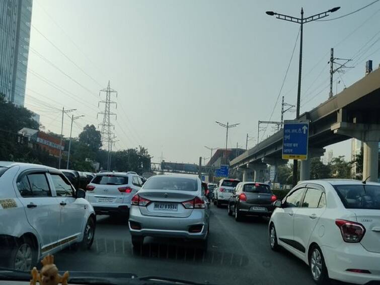 Mumbai Traffic Updates Huge Traffic On Western Express Highway Between