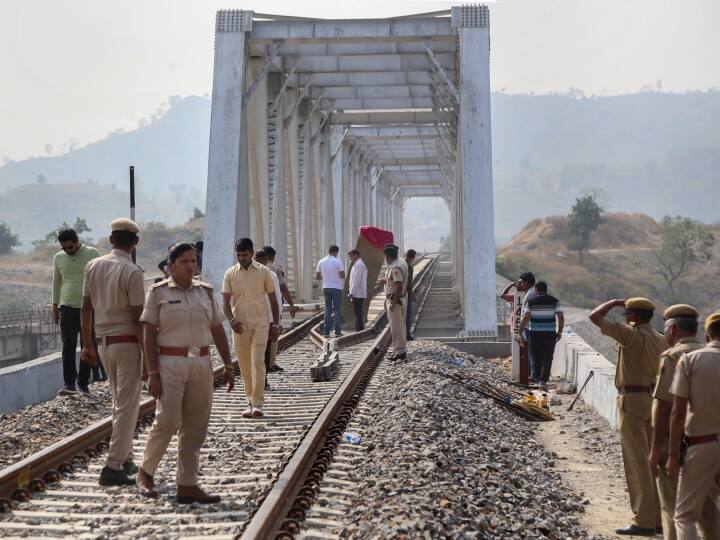 Udaipur-Ahmedabad Railway Track Blast investigated terrorist angle NIA ATS investigation continues राजस्थान में रेलवे पुल पर धमाके की आतंकी एंगल से भी जांच, NIA और ATS की तफ्तीश जारी