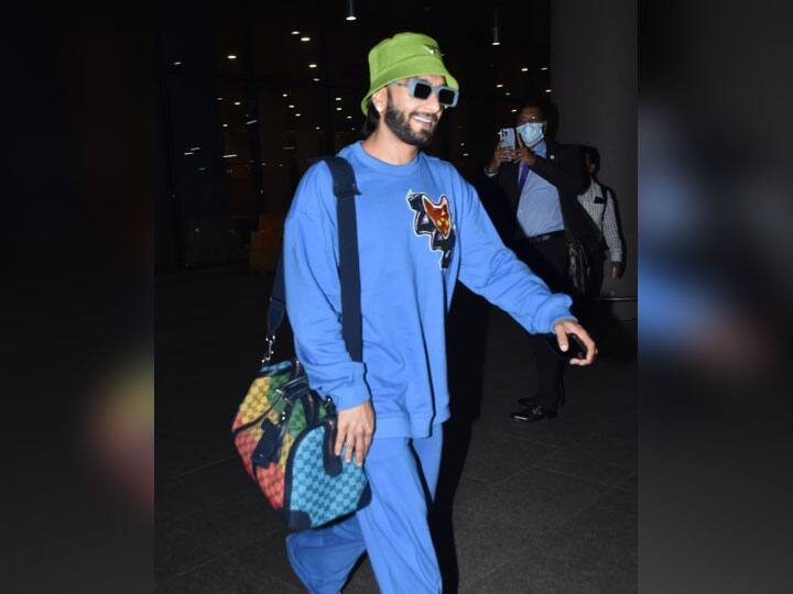 Bollywood Stars Airport Look: रणवीर सिंह, सनी सिंह और करण देओल मुंबई एयरपोर्ट पर स्पॉट किए हैं. तीनों की सितारों का एयरपोर्ट पर कूल लुक देखने को मिला. रणवीर एक बार फिर से अपने आउटफिट के साथ छा गए.