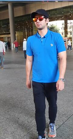 Photos: रणवीर सिंह-करण देओल का स्वैग, हैंडसम हंक का एयरपोर्ट लुक है हिट