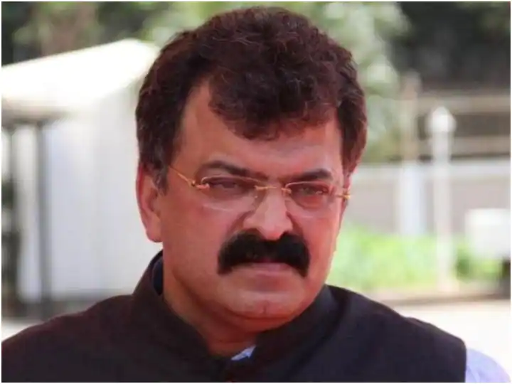 महाराष्ट्र: जितेंद्र आव्हाड पर FIR से एनसीपी कार्यकर्ताओं में उबाल, जमकर मचाया हंगामा, हाईवे किया जाम