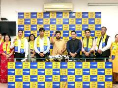 MCD चुनाव से पहले BJP को झटका, रोहिणी के 11 नेता हुए AAP में शामिल
