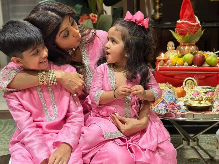 Shilpa Shetty Son Viaan Screams As Daughter Samisha Pulls His Hair Watch Cute Video Shilpa Shetty Son Video : बहन के बाल खींचने पर चिल्लाते नजर आए शिल्पा शेट्टी के बेटे वियान, एक्ट्रेस ने शेयर किया क्यूट वीडियो