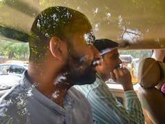 Delhi Liquor Policy: Sisodia's Aide Vijay Nair Gets Bail In CBI Case, Sent To 5-Day ED Remand