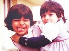 टूटे दातों से ज़ुबान चिढ़ाती ये बच्ची है आज की टॉप एक्ट्रेस, आपने पहचाना क्या?