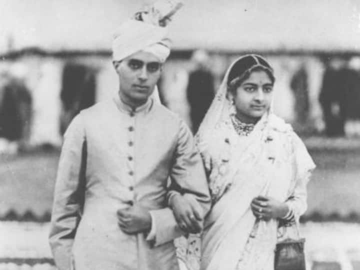 Throwback Images Of India's First Prime Minister Jawaharlal Nehru On ...