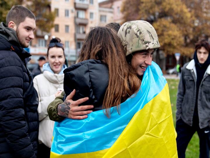 According to the BBC, Moscow said 30,000 personnel had been taken out of the area along with around 5,000 pieces of military hardware, weaponry and other assets. In this photo, a woman hugs a Ukrainian soldier as local residents celebrate the liberation of Kherson. (Photo: AFP)