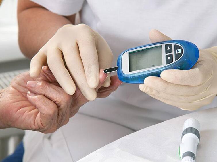 World Diabetes Day 2022 Diabetes Types Cause Symptoms Treatment Details Need To Know World Diabetes Day 2022 : நீரிழிவு நோய் தினம்; தெரிந்துகொள்ள வேண்டியவைகள்!