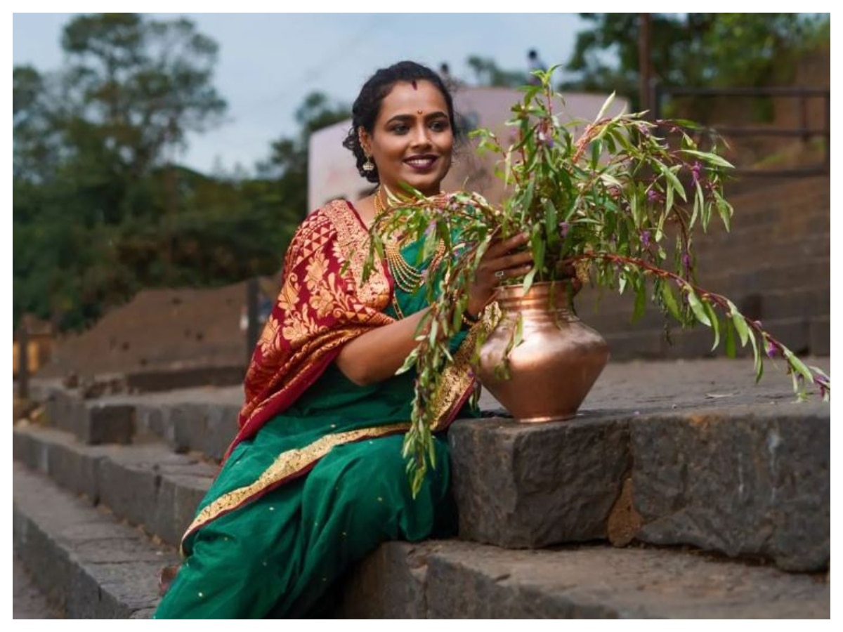 Gudi Padwa 2023: Apurva Gore's beautiful Nauvari saree photoshoot | Times  of India