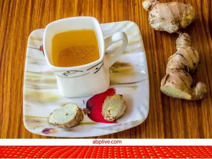 To keep yourself away from cough and cold make this strong Kadha at home with few easy steps Winter Care: खांसी-जुकाम होते ही बनाएं ये खास काढ़ा, छू मंतर हो जाएगी सर्दी 
