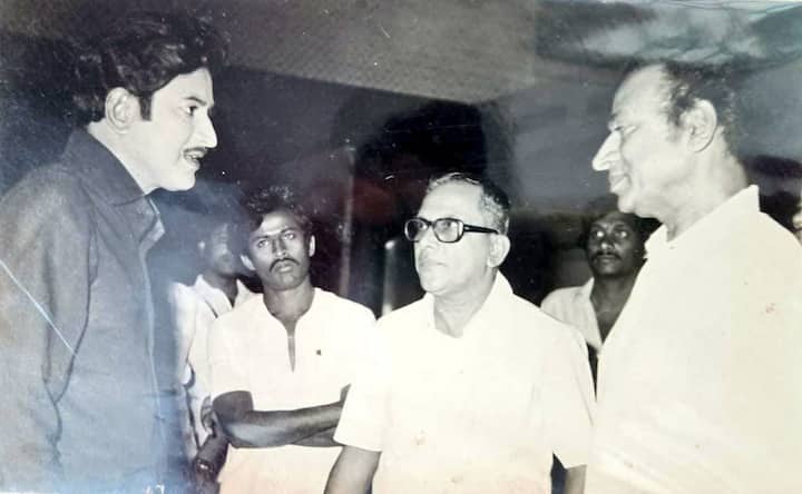 సంగీతం శ్రీనివాస్ తో కృష్ణ.