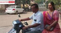 Gujarat Election 2022 : કૉંગ્રેસ ઉમેદવાર પરેશ ધાનાણી પત્ની સાથે સ્કૂટર પર નામાંકન કરવા પહોંચ્યા હતા