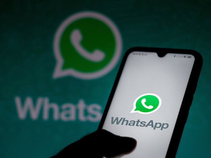WhatsApp may soon allow use of multiple accounts on one device Whatsapp Feature: இதுவும் வந்துருச்சா..! ஒரே ஃபோன் - பல வாட்ஸ்-அப் கணக்குகள்.. அப்டேட் வரிசையில் மெட்டா அதிரடி