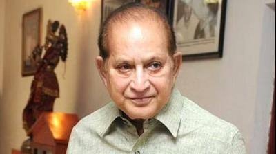 कृष्णा घट्टामनेनी यांनी 1961 साली सिनेसृष्टीत पदार्पण केलं.