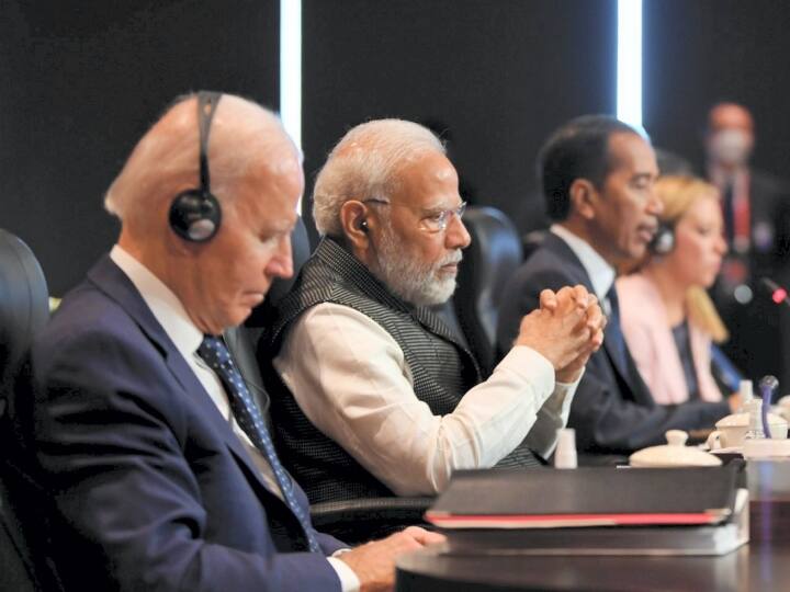 प्रधानमंत्री नरेंद्र मोदी (Narendra Modi) ने मंगलवार को यहां जी20 शिखर सम्मेलन (G20 Summit) से इतर अमेरिकी राष्ट्रपति जो बाइडेन (Joe Biden), ब्रिटेन के प्रधानमंत्री ऋषि सुनक से मुलाकात की.